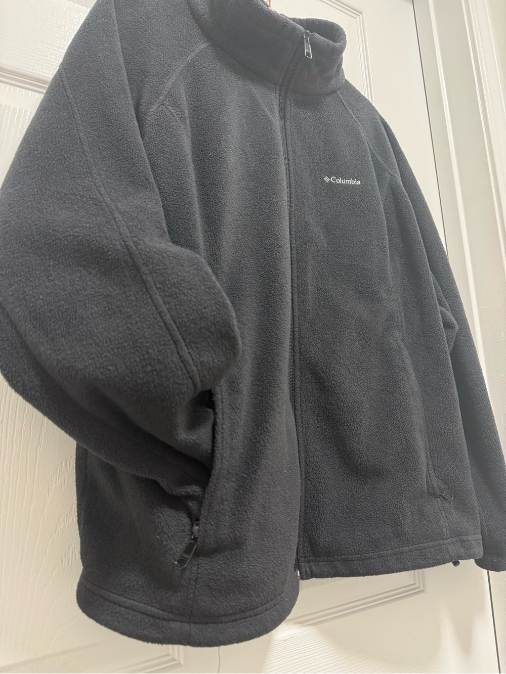 Woman’s Columbia Full Zip Black Benton Fleece GUC 2XL